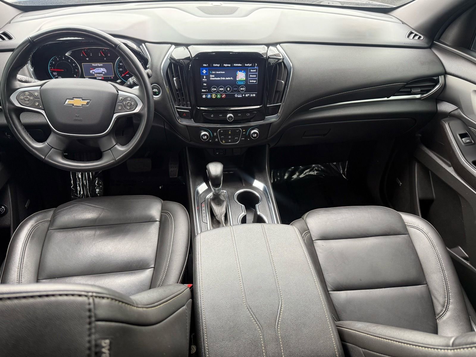 Used 2023 Chevrolet Traverse LT w/ LT Premium Package image 30