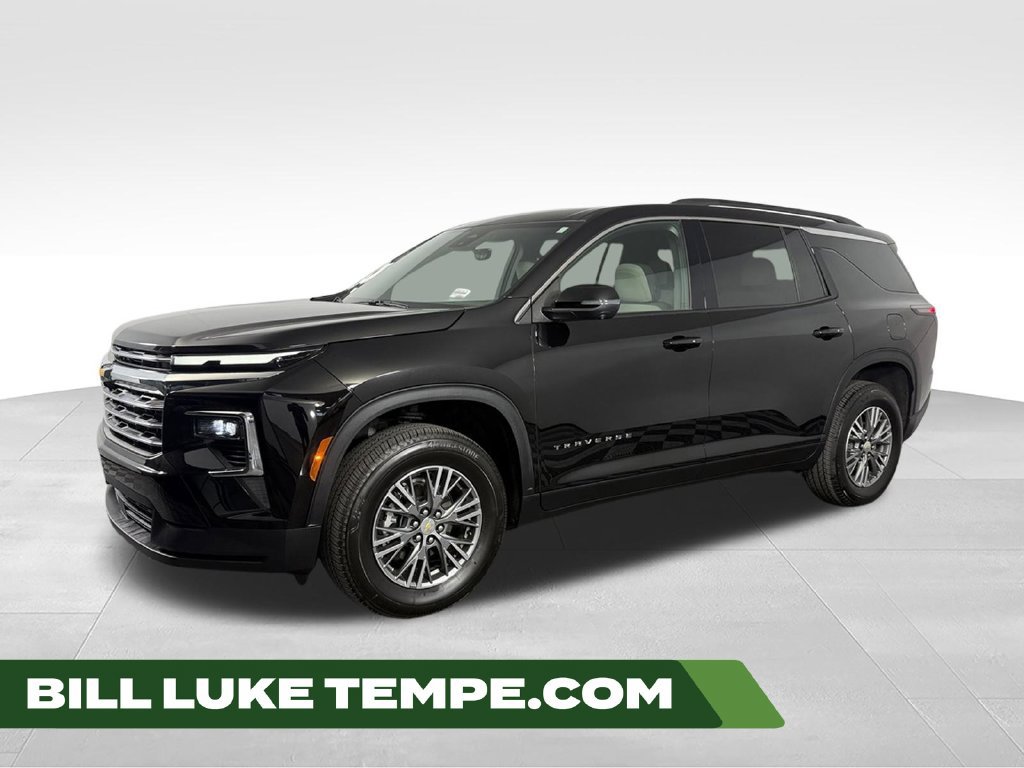 Used 2026 Chevrolet Traverse LT w/ Driver Confidence Package
