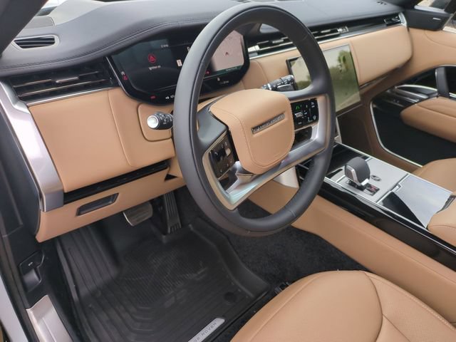 New 2026 Land Rover Range Rover Long Wheelbase SE AWD/4WD image 7