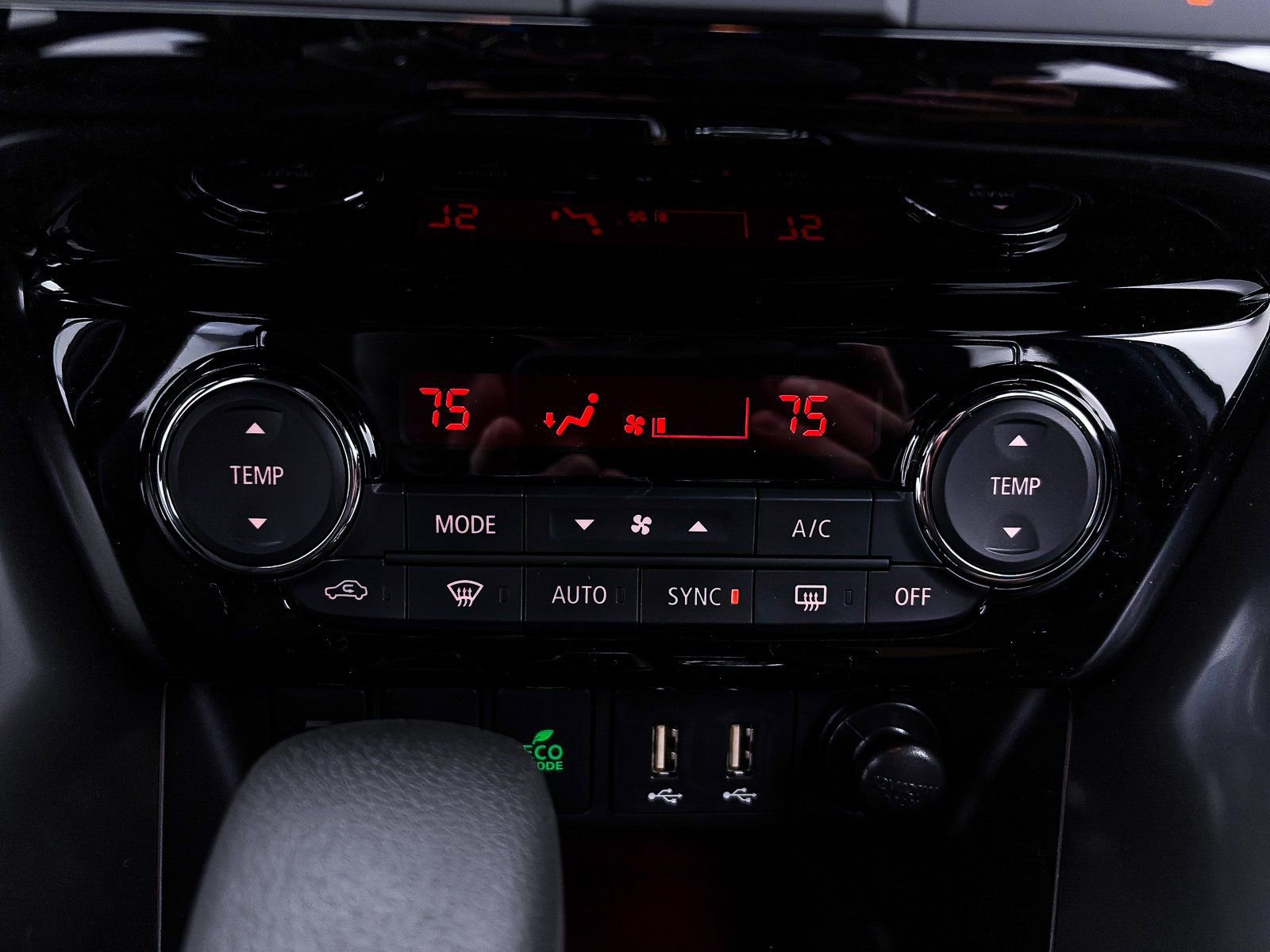 New 2026 Mitsubishi Eclipse Cross Black Edition image 17