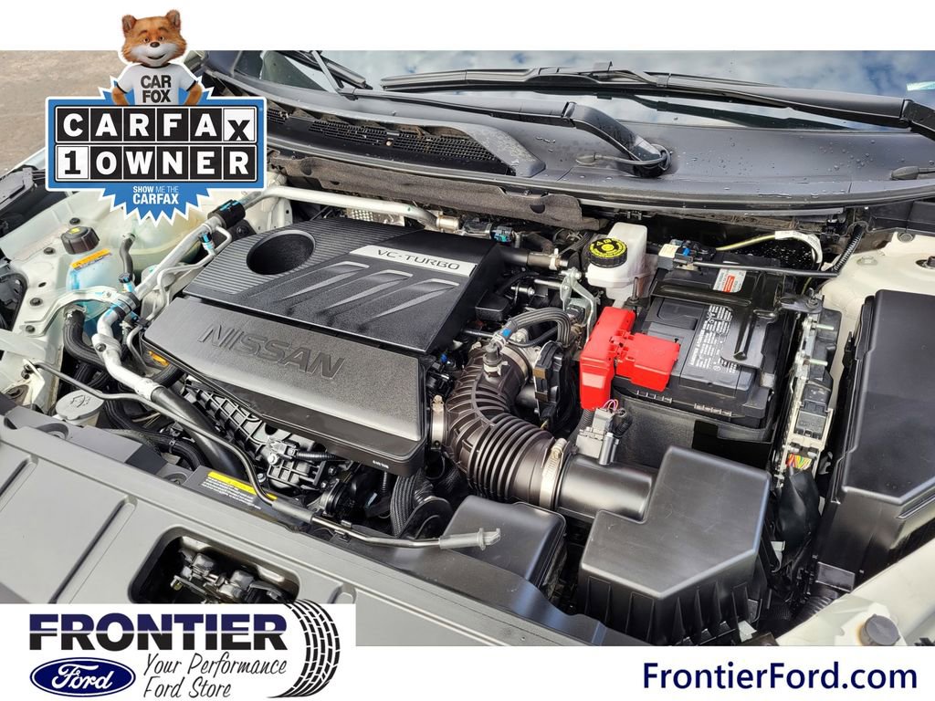 Used 2025 Nissan Rogue SV image 28