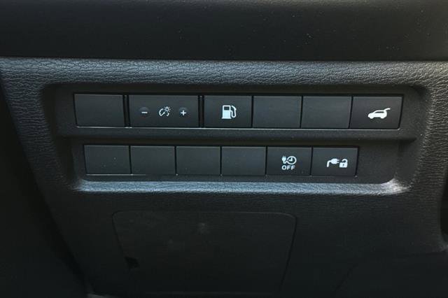 New 2026 Nissan Rogue SL image 30