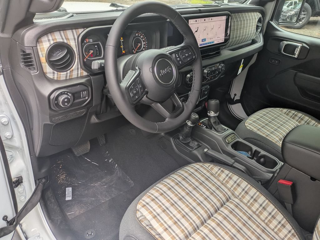 New 2026 Jeep Gladiator Sport AWD/4WD image 12