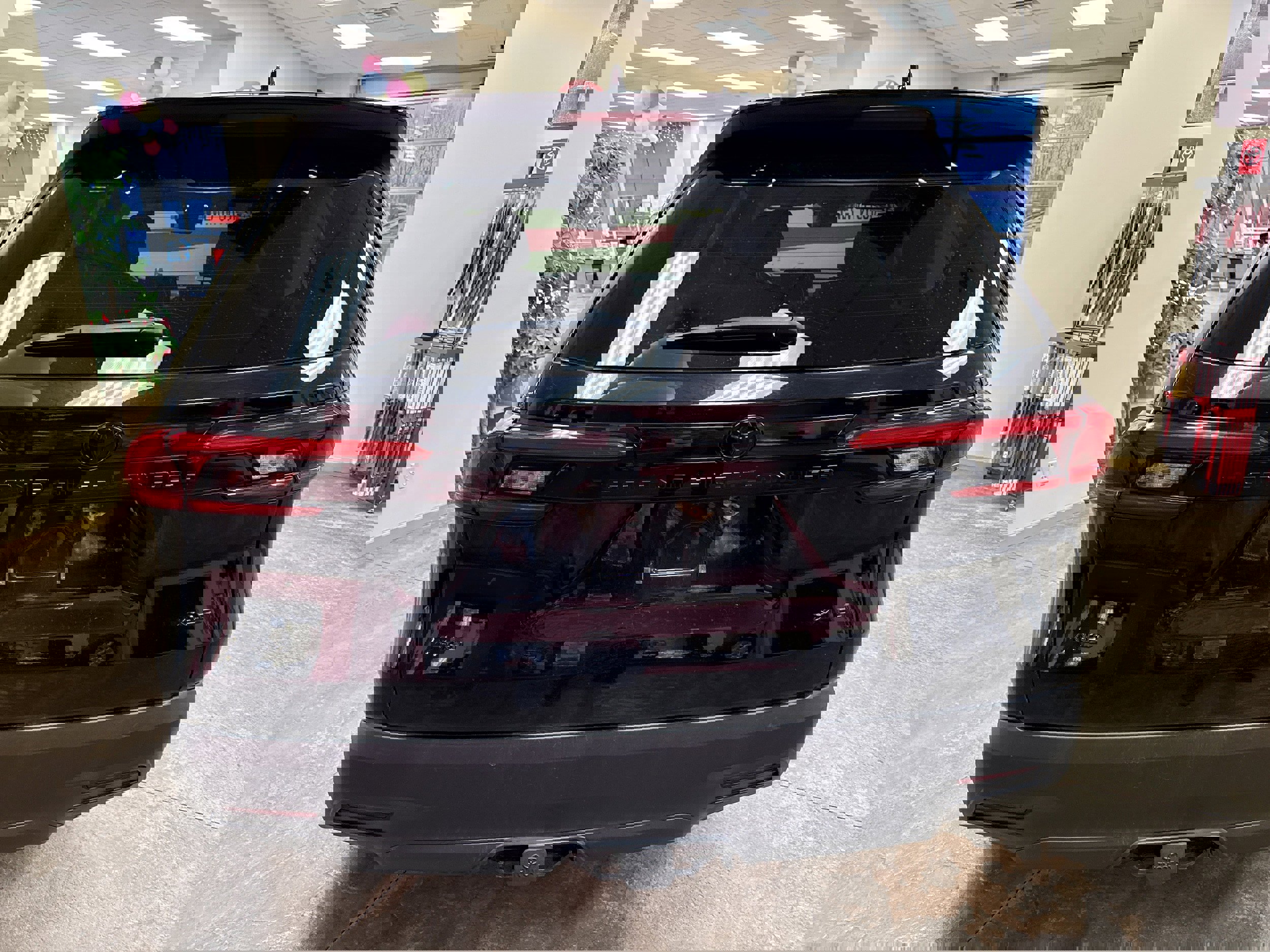 Used 2024 Toyota Grand Highlander XLE image 8