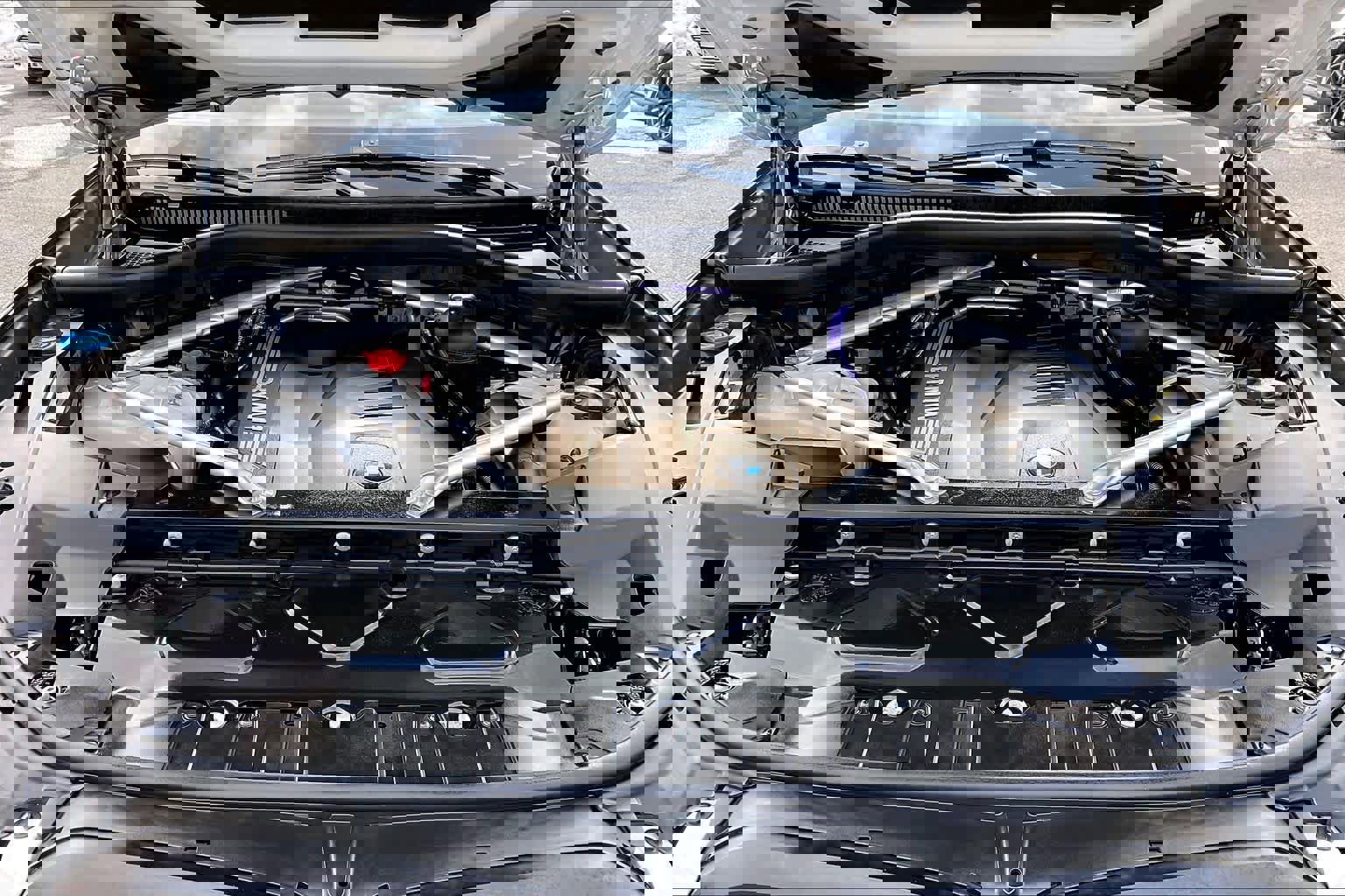 Certified 2024 BMW X6 xDrive40i w/ Premium Package image 34