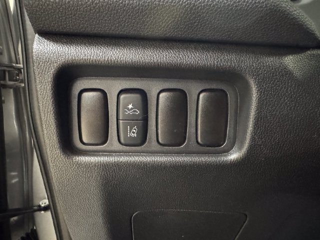 Used 2025 Mitsubishi Outlander Sport ES AWD/4WD image 10