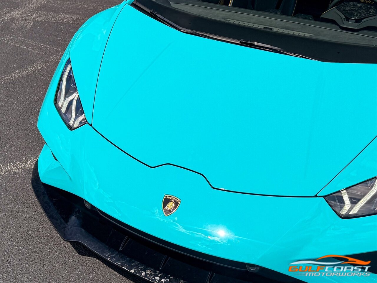 Used 2021 Lamborghini Huracan EVO RWD image 4