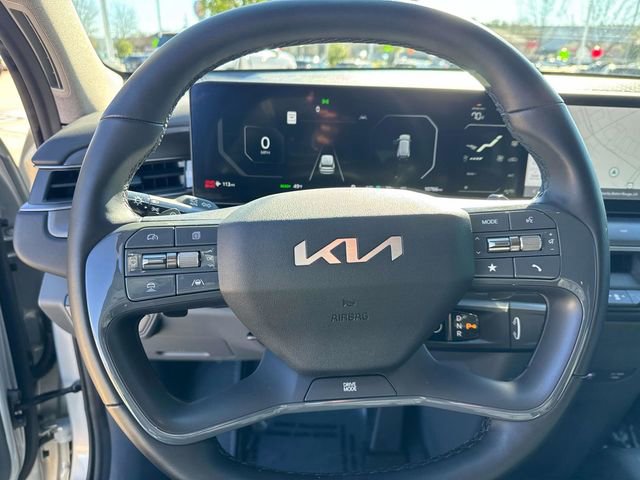 Used 2024 Kia EV9 Light Long Range image 30