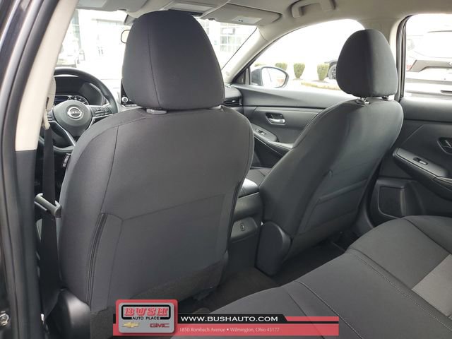 Used 2025 Nissan Sentra SV image 12