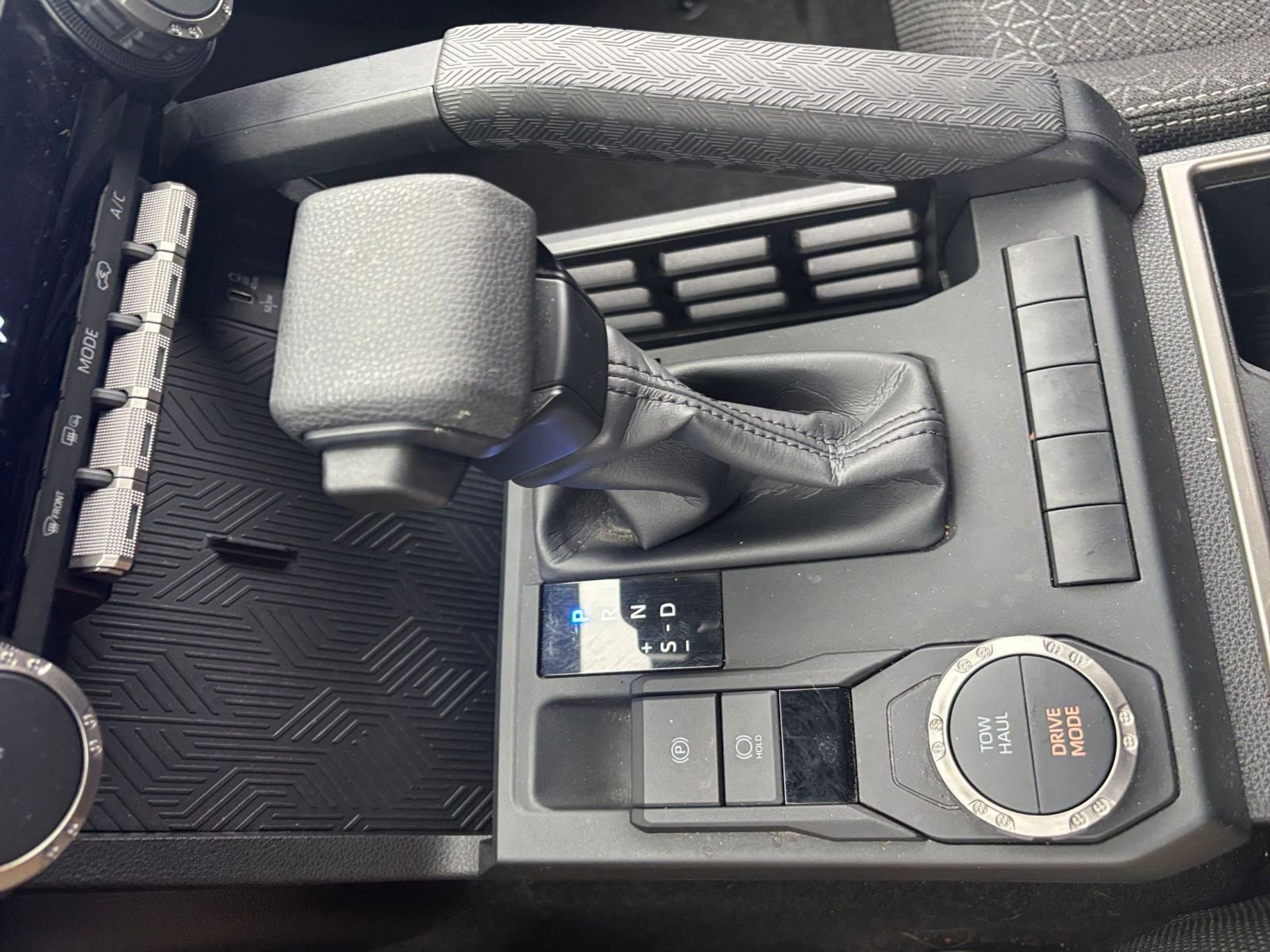 Used 2025 Toyota 4Runner SR5 image 39