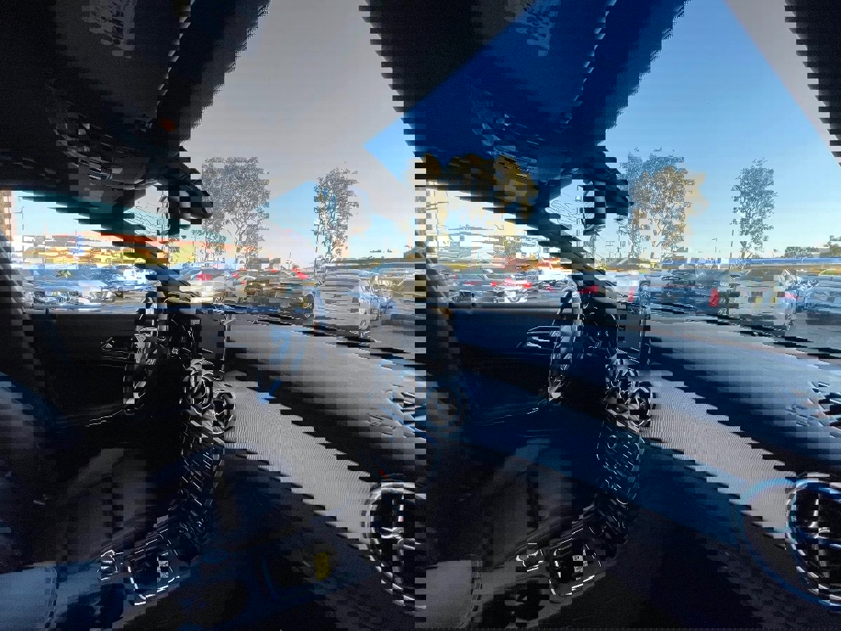 Used 2016 Mercedes-Benz CLA 250 image 12