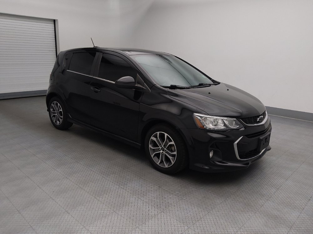 Used 2019 Chevrolet Sonic LT FWD image 11