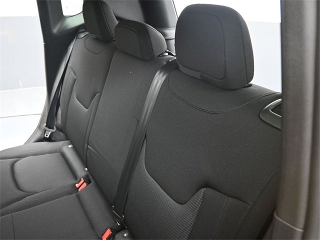 Used 2023 Jeep Renegade Latitude image 22