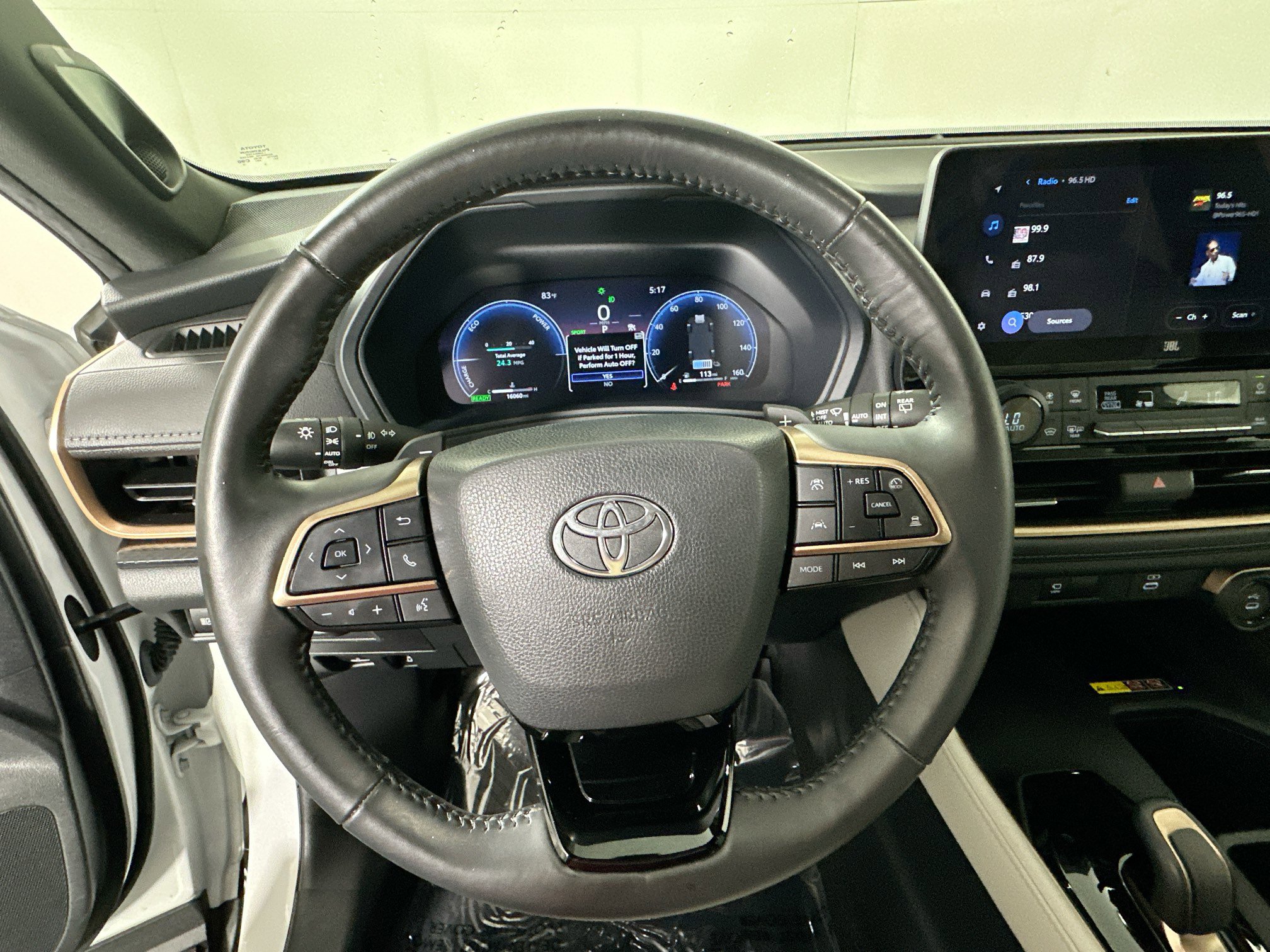 Used 2024 Toyota Grand Highlander AWD Hybrid image 15