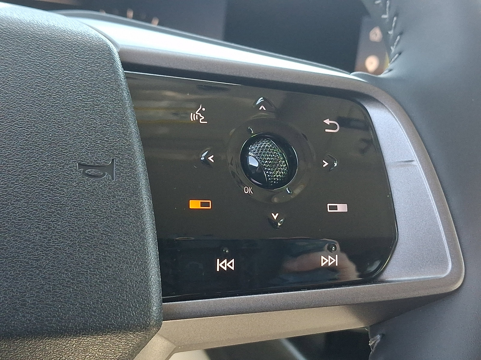 Certified 2025 Nissan Murano SL w/ Cargo Package image 24