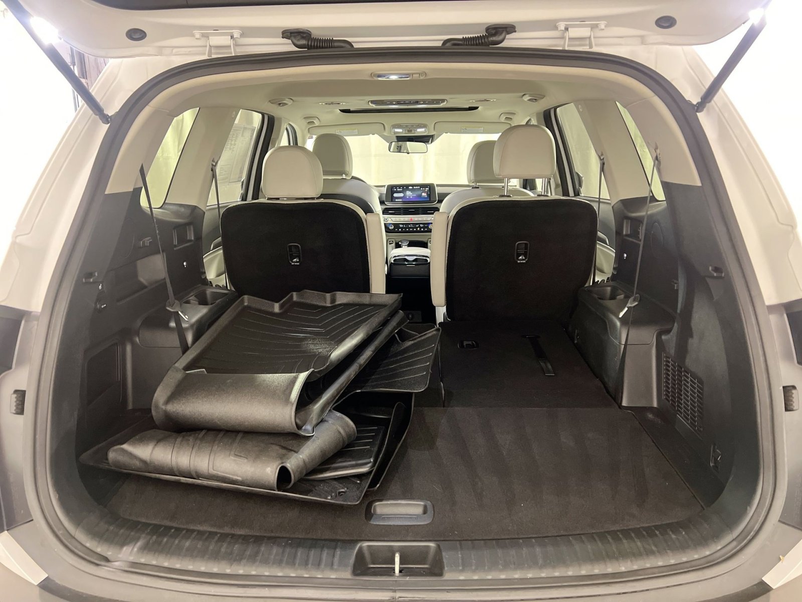 Used 2022 Kia Telluride S image 27