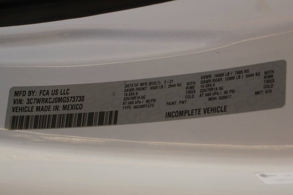 Used 2021 RAM 4500 Tradesman RWD image 42