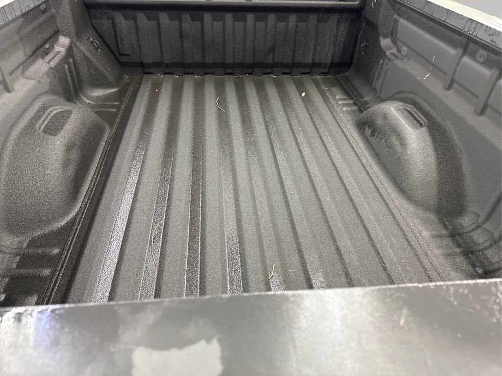 Used 2022 GMC Canyon Elevation Standard w/ Convenience Package image 13