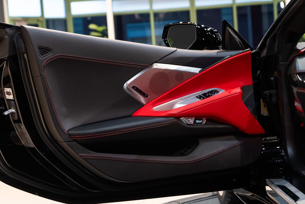 Used 2020 Chevrolet Corvette Stingray Premium Cpe w/ 3LT Preferred Equipment Group image 16
