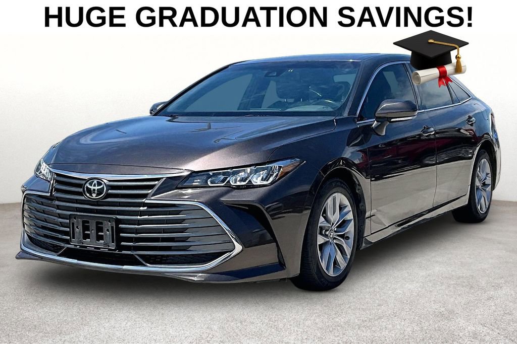 Used 2019 Toyota Avalon XLE w/ Moonroof Package FWD image 42