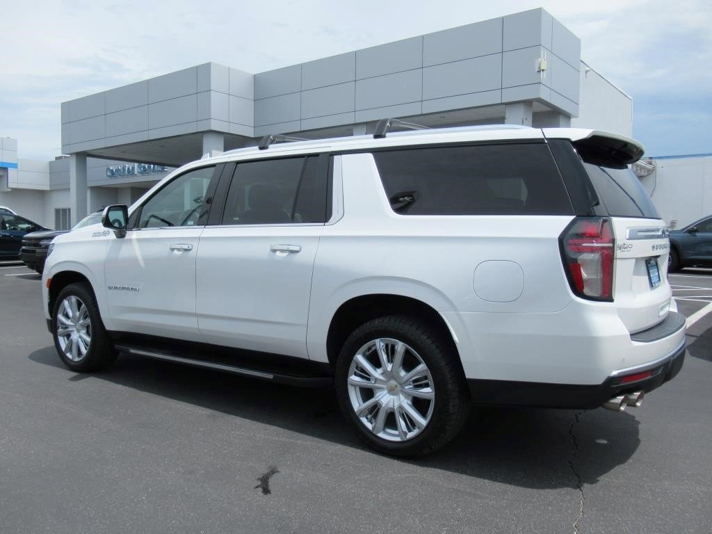 Certified 2022 Chevrolet Suburban High Country image 6