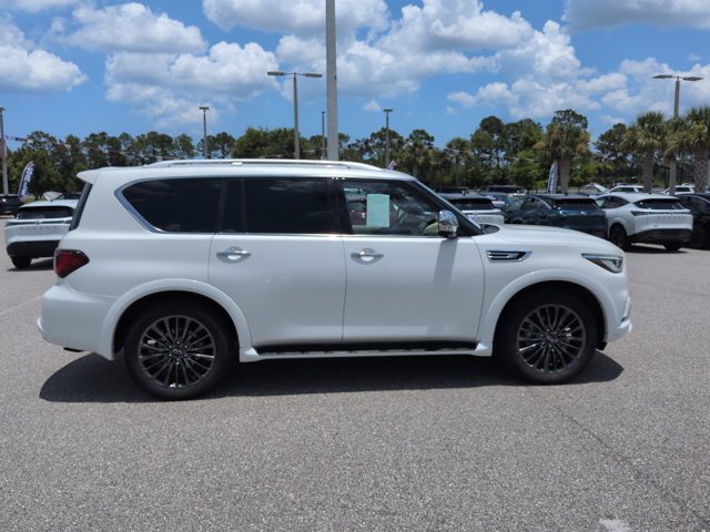 Used 2022 INFINITI QX80 Sensory AWD/4WD image 4