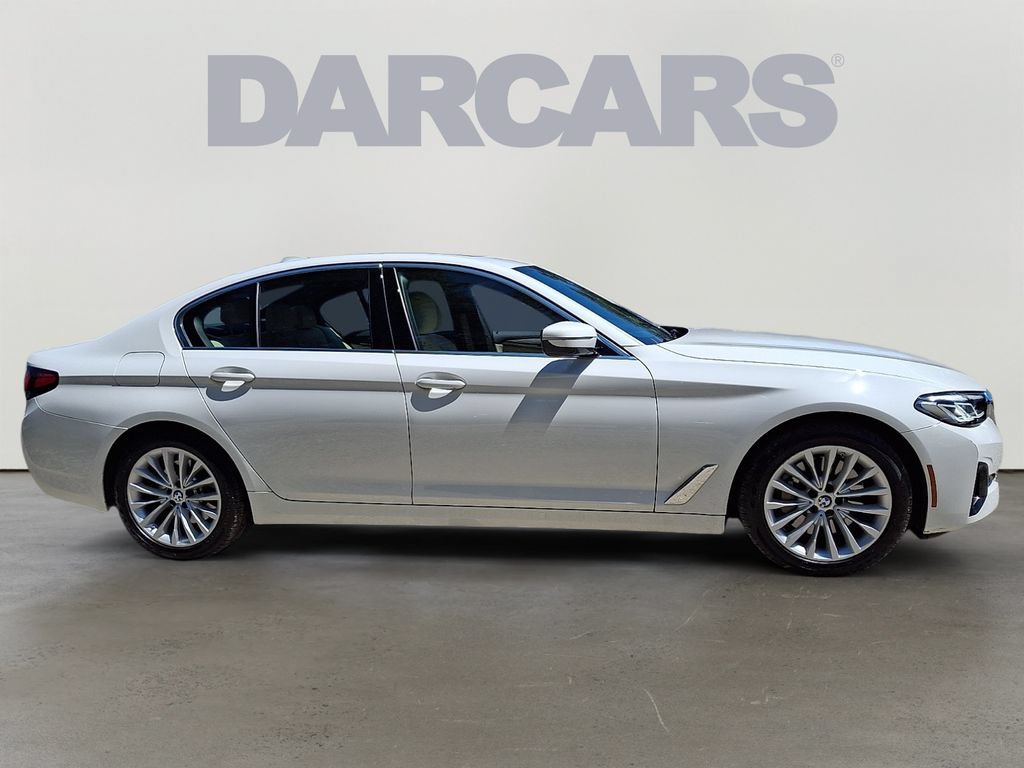 Certified 2023 BMW 530i xDrive w/ Premium Package AWD/4WD image 7