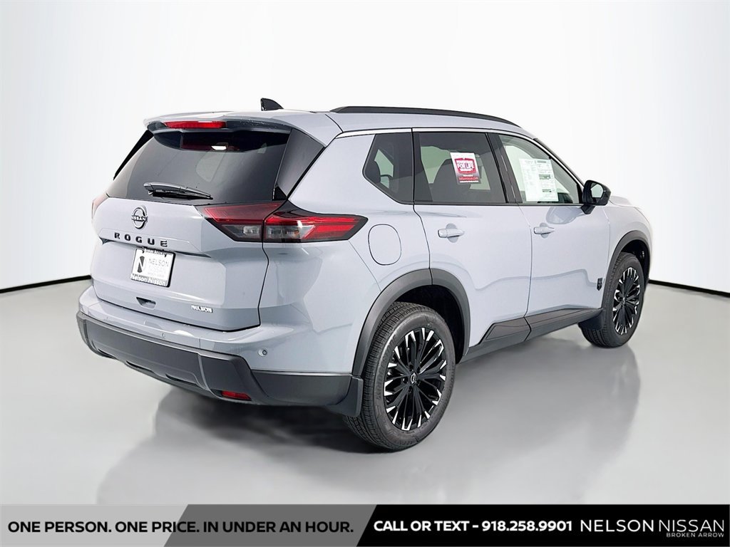 New 2026 Nissan Rogue Dark Armor FWD image 5