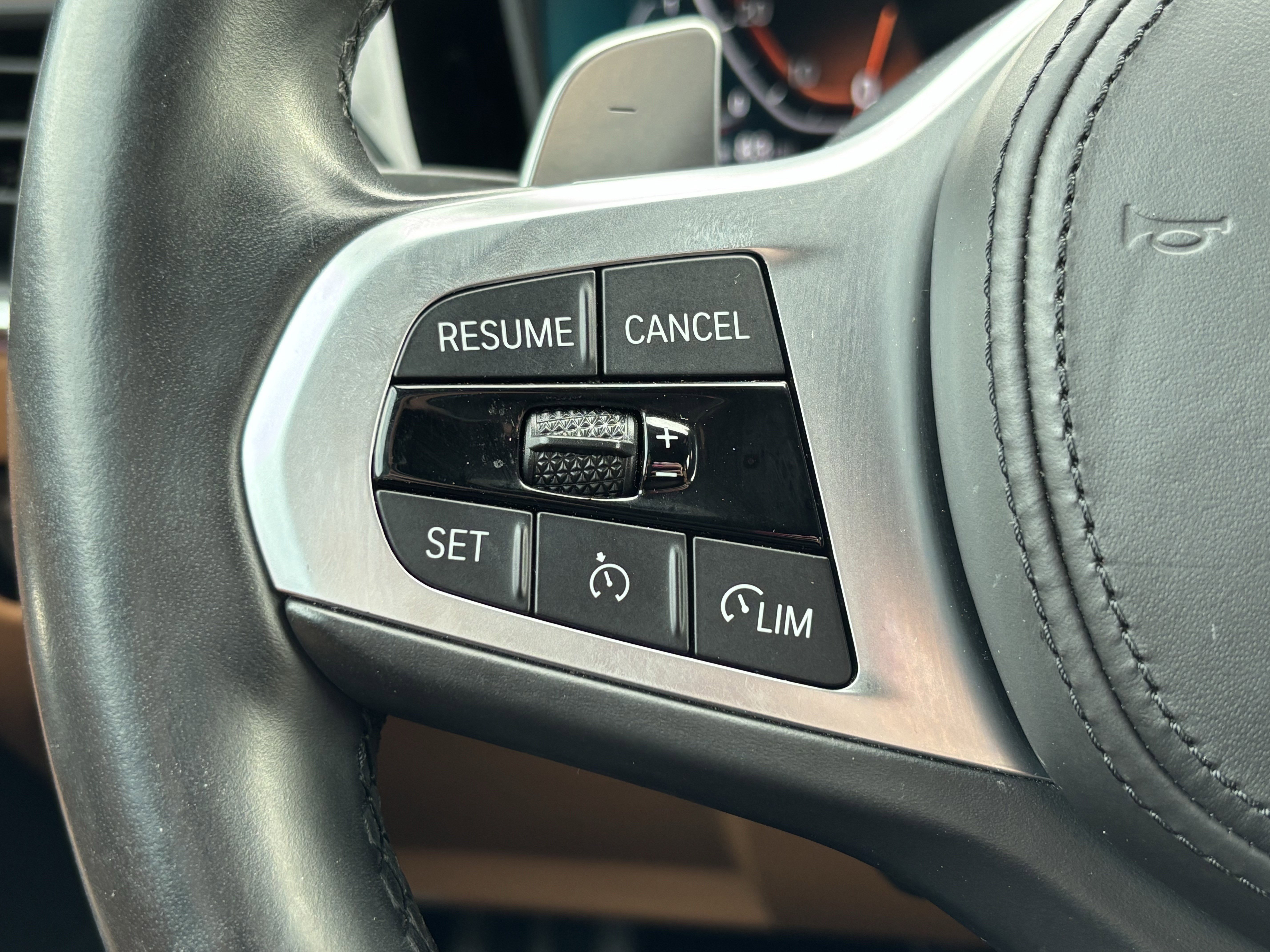 Certified 2022 BMW 330i xDrive Sedan w/ M Sport Package image 19