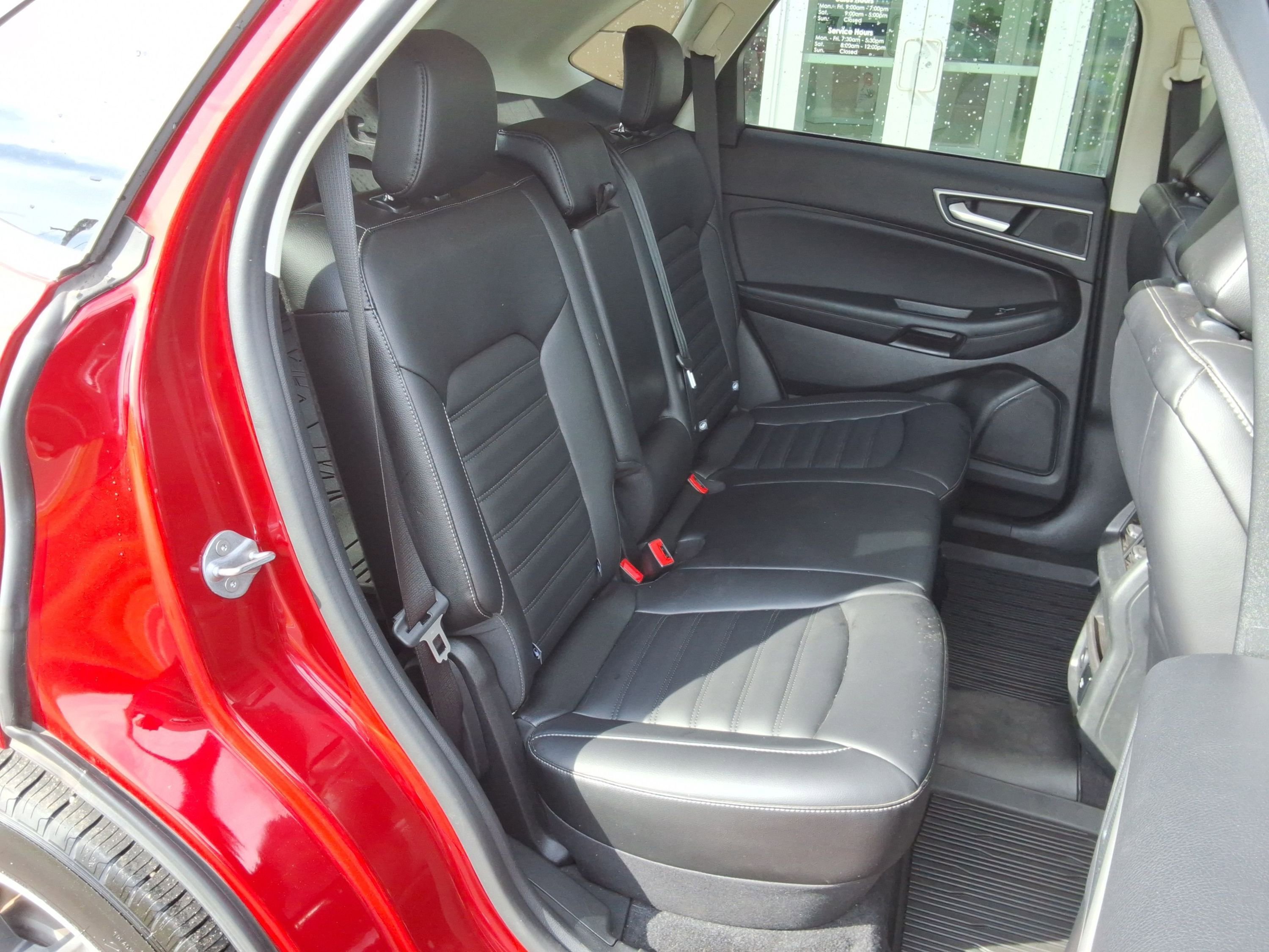Used 2024 Ford Edge SEL w/ Convenience Package AWD/4WD image 33