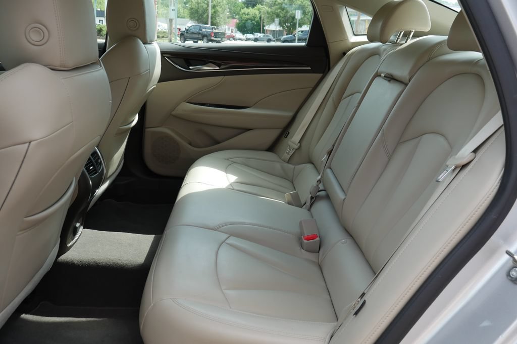 Used 2017 Buick LaCrosse Preferred FWD image 12