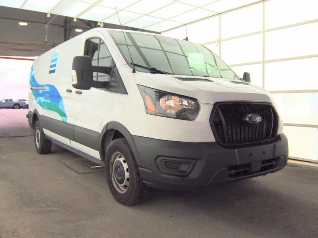 Used 2023 Ford Transit 150 148 Low Roof RWD image 5