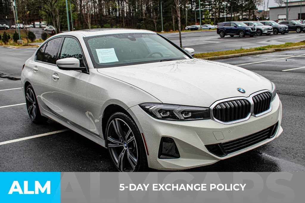 Used 2023 BMW 330i xDrive Sedan w/ Premium Package AWD/4WD image 3