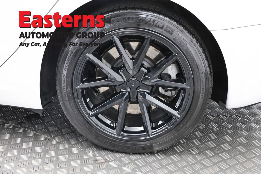 Used 2023 Tesla Model 3 Standard Range RWD image 27