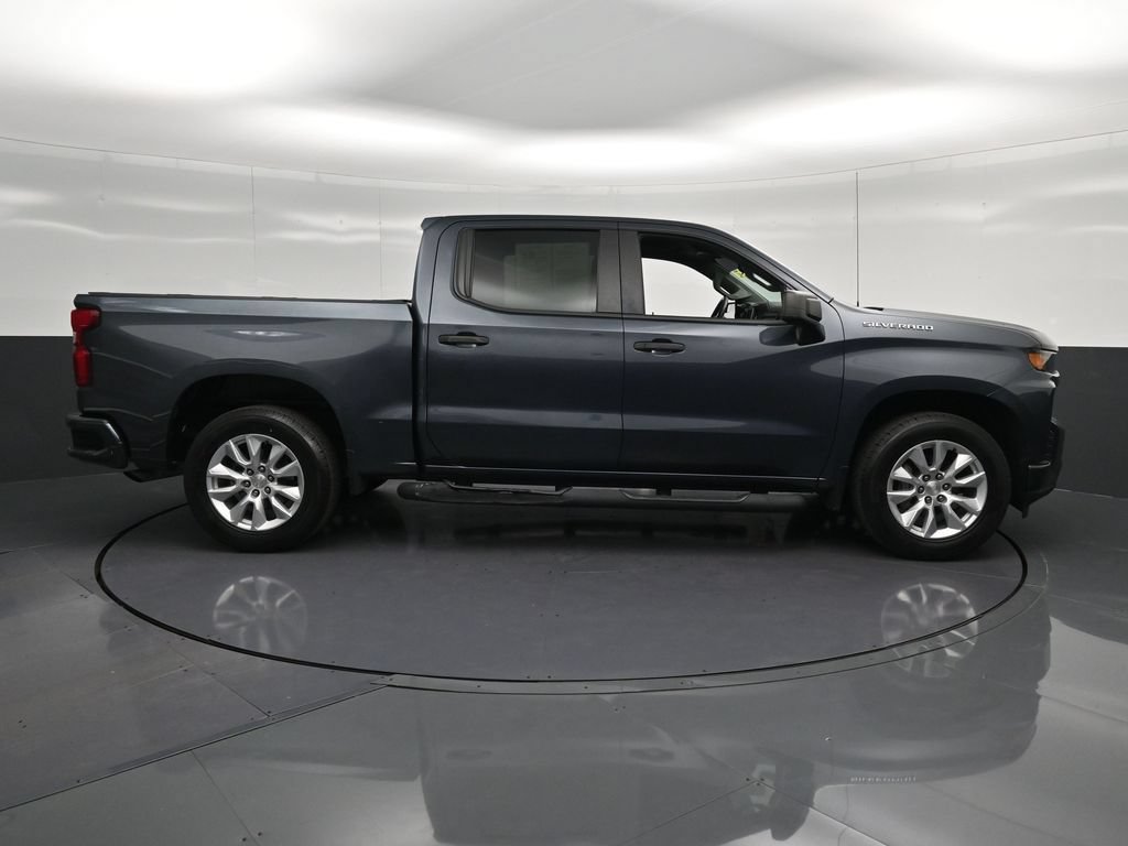 Used 2022 Chevrolet Silverado 1500 Custom w/ Safety Confidence Package RWD image 4