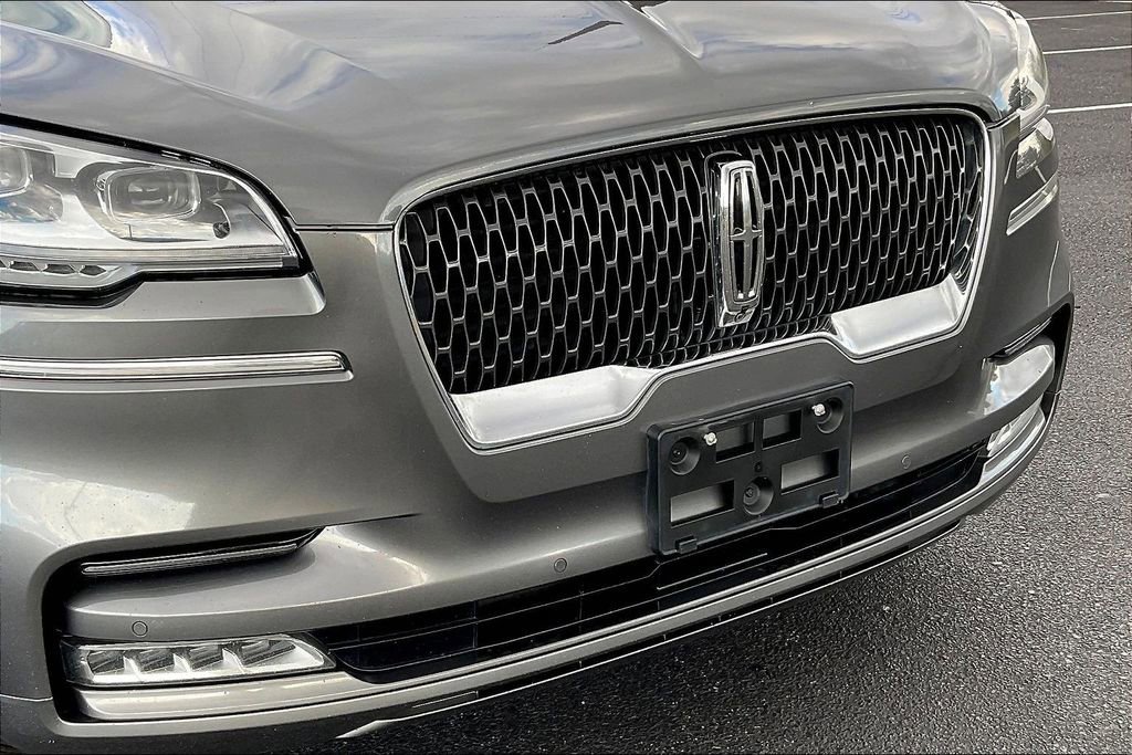 Used 2022 Lincoln Aviator Reserve w/ Equipment Group 201A AWD/4WD image 31