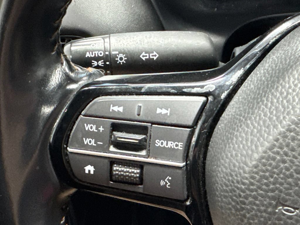 Used 2025 Honda HR-V Sport image 11