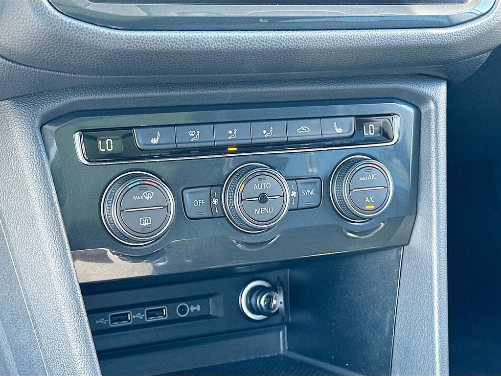 Used 2019 Volkswagen Tiguan SEL image 16