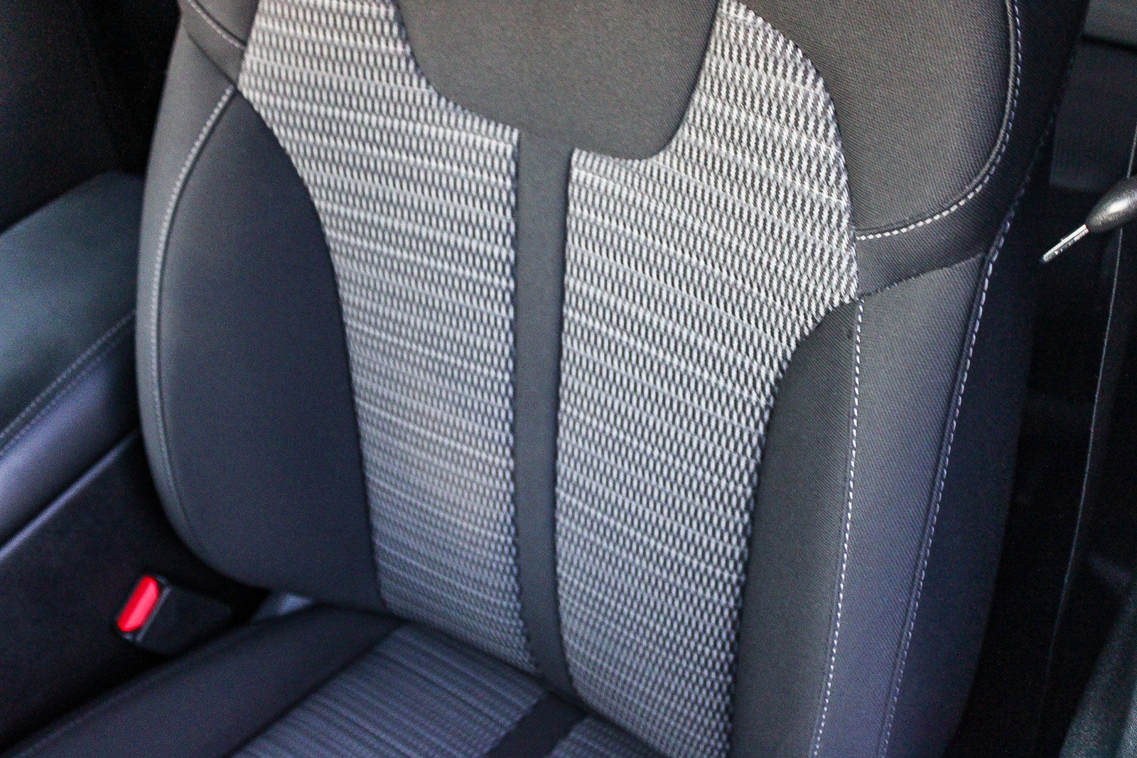 Used 2023 Kia Sorento LX image 22