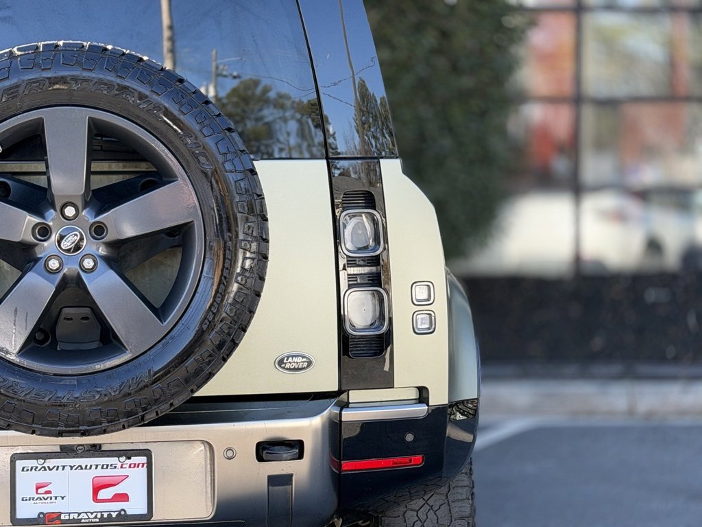 Used 2020 Land Rover Defender 110 X image 16