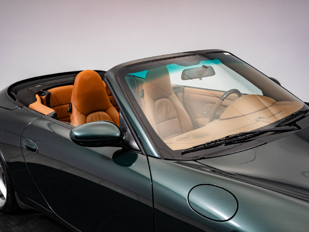Used 2003 Porsche 911 Carrera RWD image 26