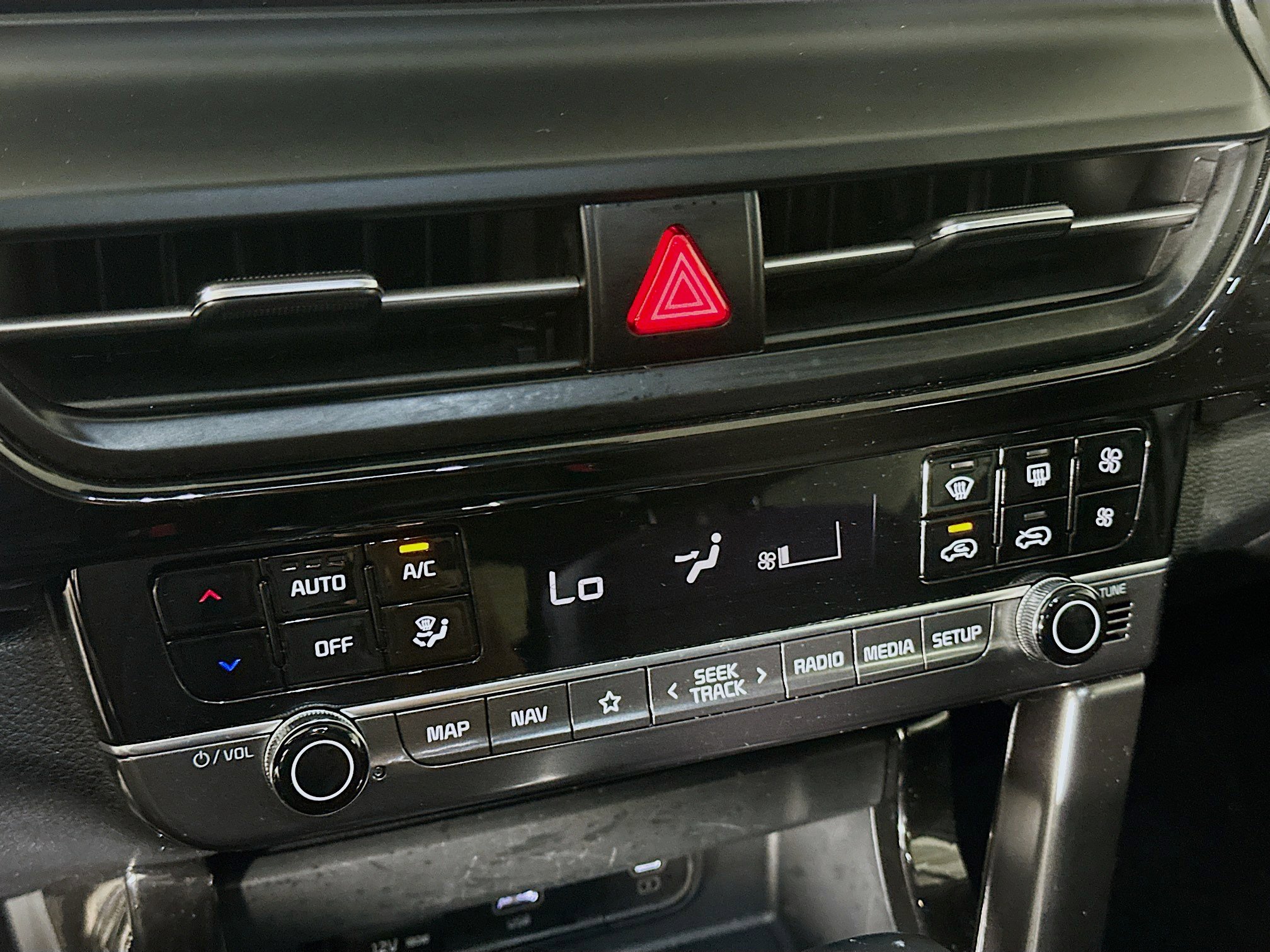 Used 2025 Kia Seltos S image 24