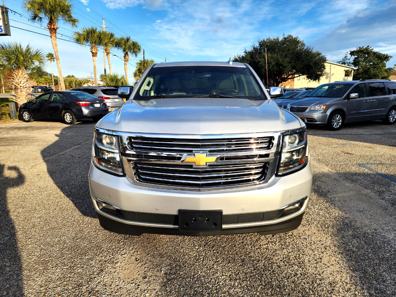Used 2018 Chevrolet Suburban Premier image 8