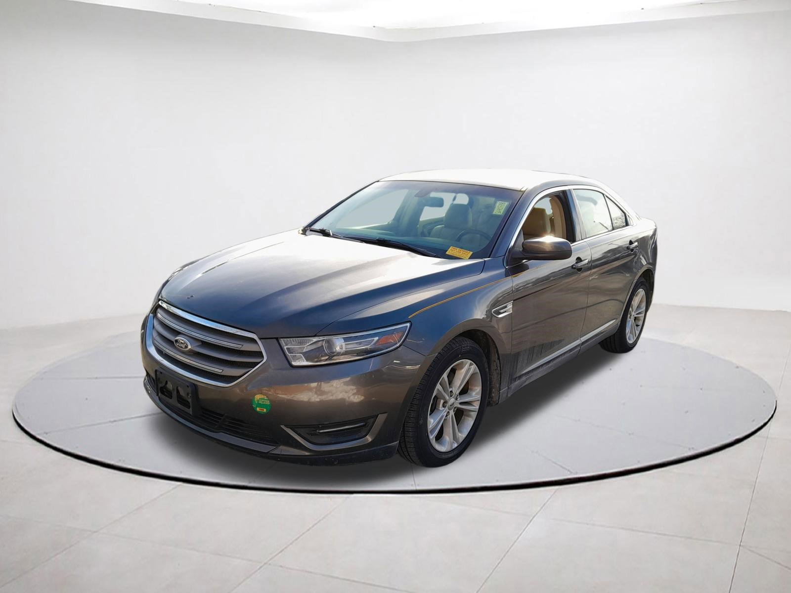 Used 2015 Ford Taurus SEL w/ Equipment Group 201A image 3