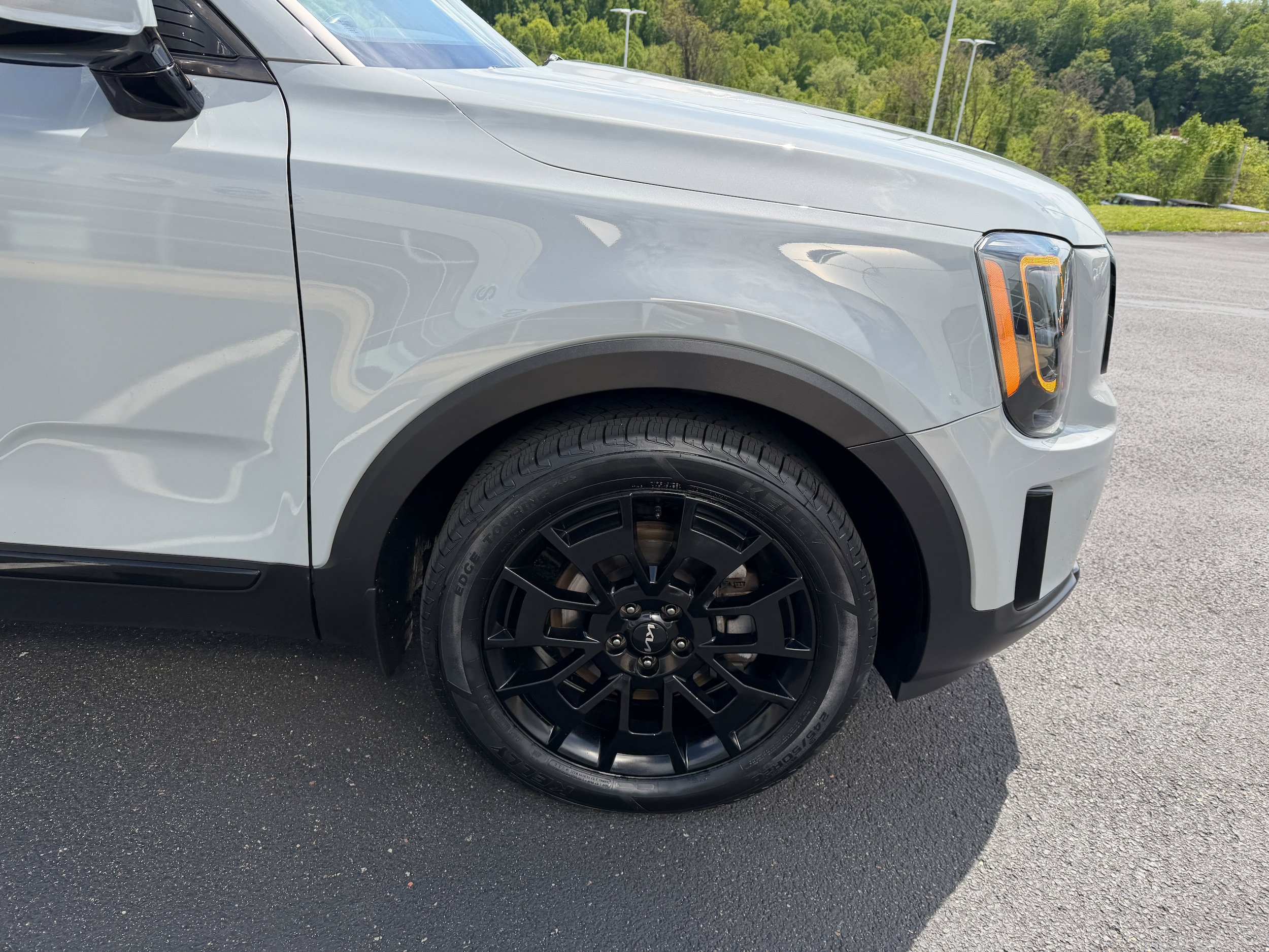 Used 2022 Kia Telluride SX w/ SX Prestige Package AWD/4WD image 11