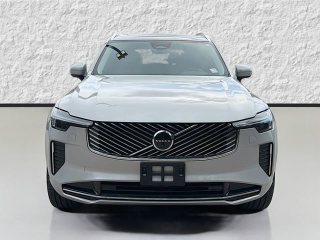 Used 2025 Volvo XC90 B5 Plus image 8