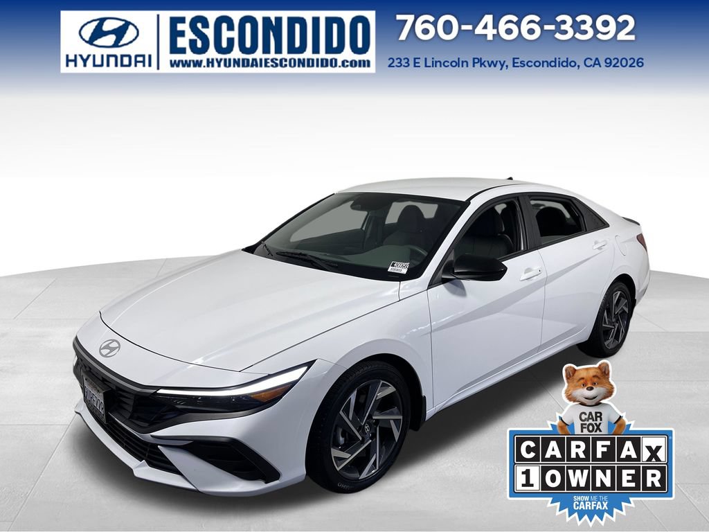 Certified 2025 Hyundai Elantra Sport FWD image 1