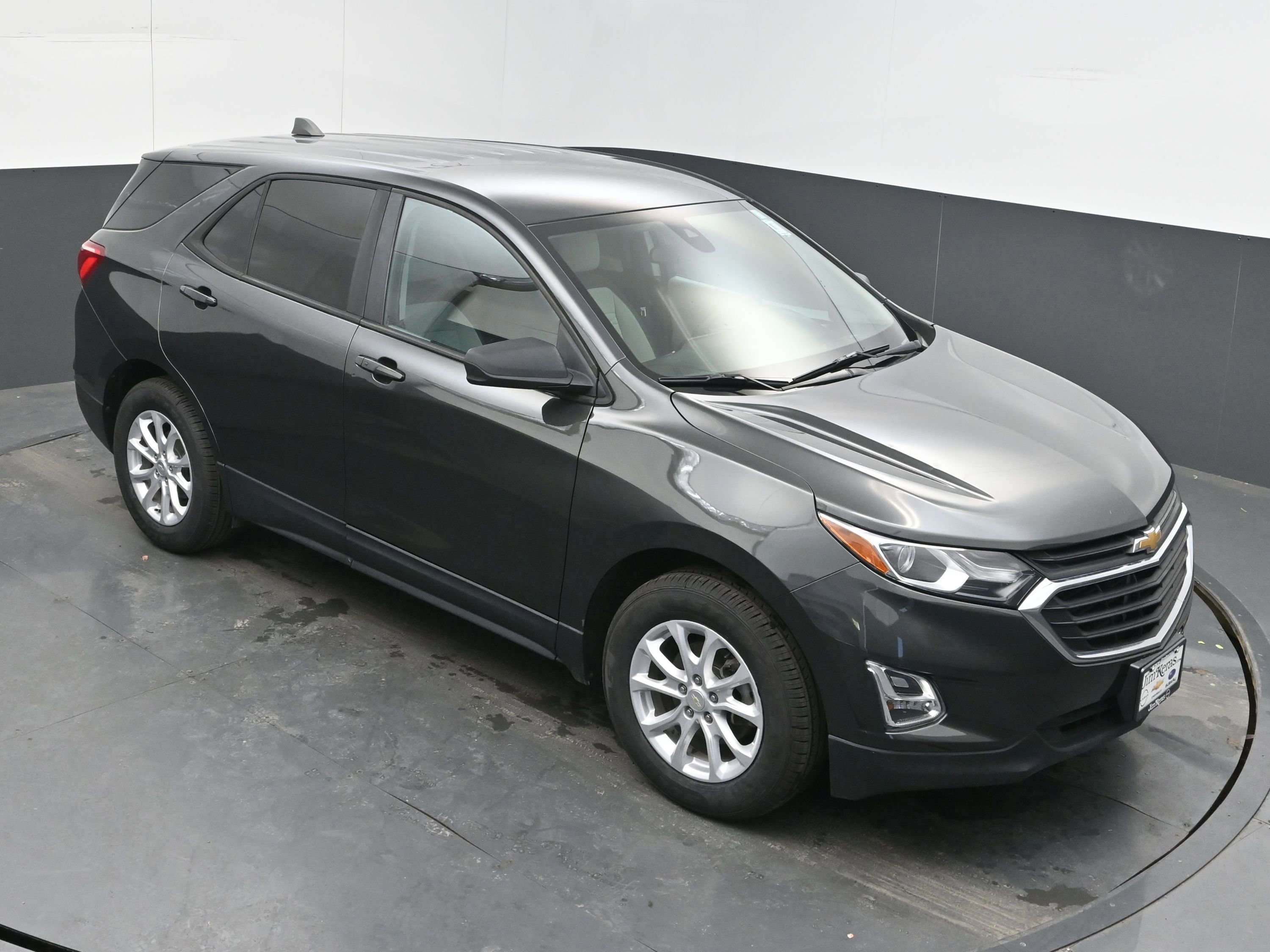 Used 2020 Chevrolet Equinox LS w/ LS Convenience Package image 30