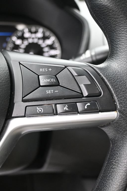 Used 2022 Nissan Altima 2.5 SV FWD image 16