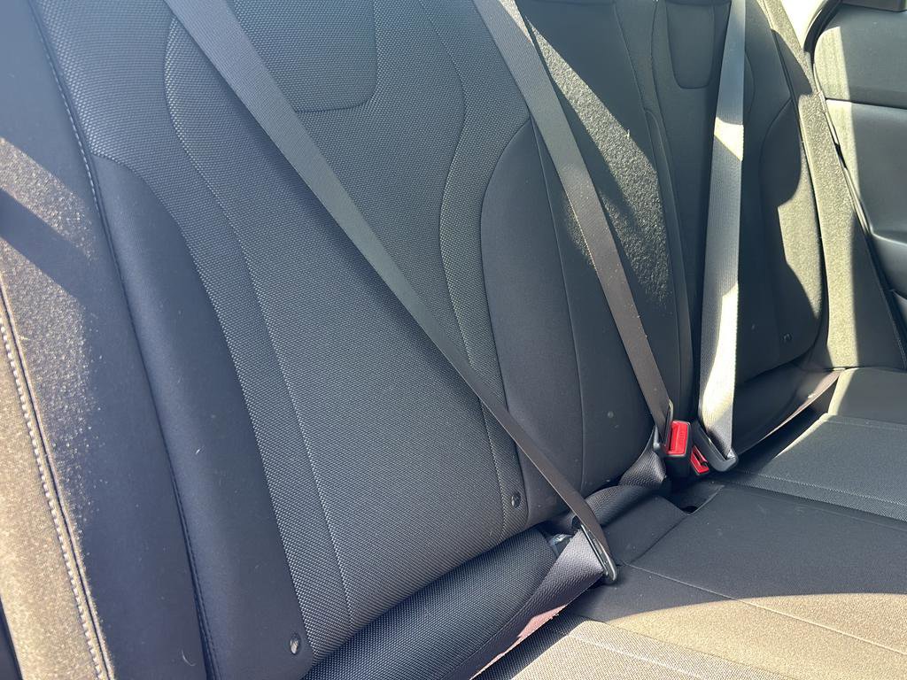 Certified 2025 Hyundai Elantra SE FWD image 41